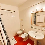 Ξενοδοχείο Tenesi
