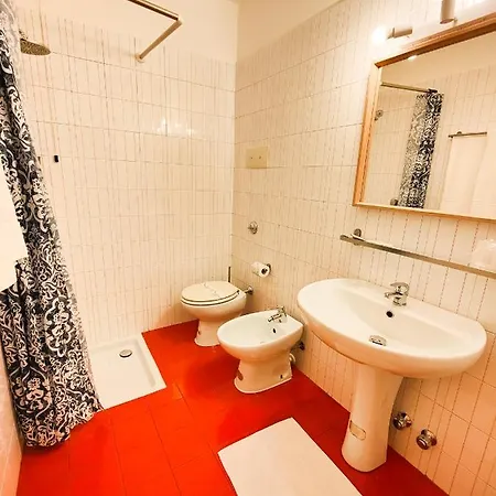 Tenesi Szálloda Manerba del Garda