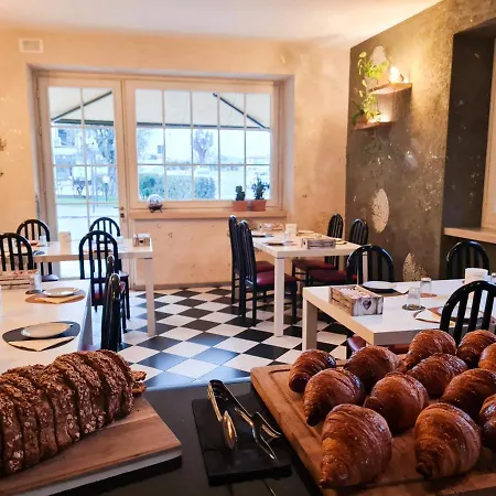 Tenesi Manerba del Garda