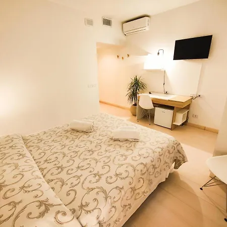 Tenesi Szálloda Manerba del Garda