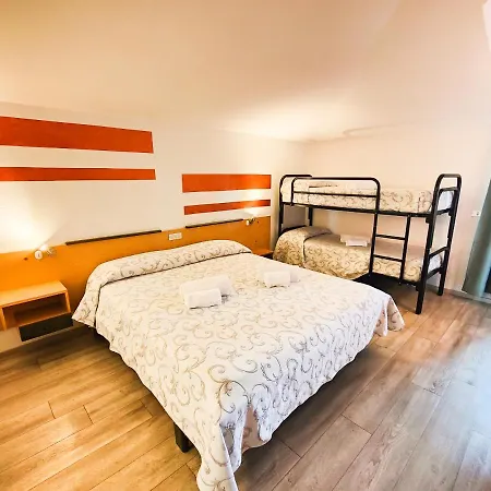 Szálloda Tenesi Manerba del Garda