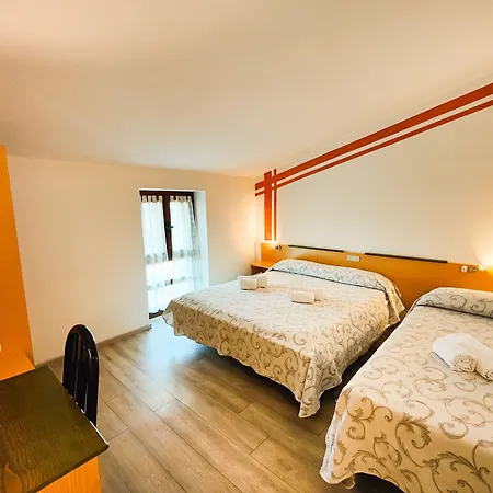 Szálloda Tenesi Manerba del Garda