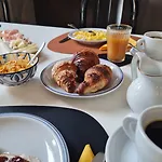Hotel Tenesi 2*