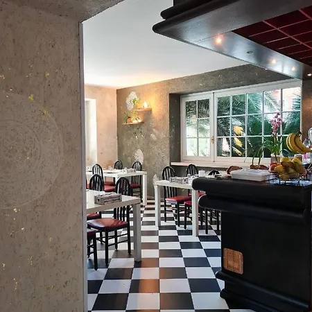Hotel Tenesi 2*