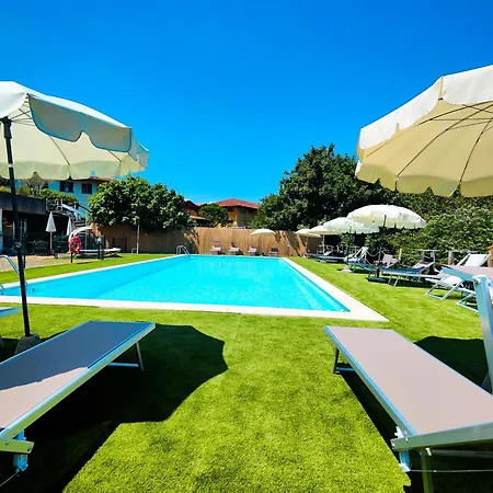 Hotel Tenesi