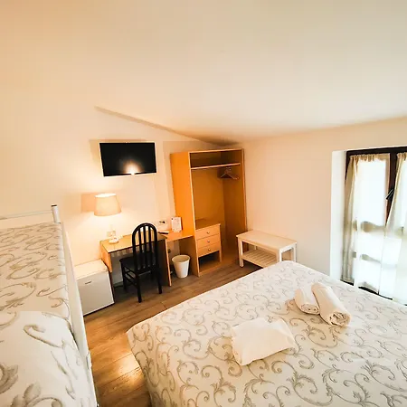 Tenesi Hotel Manerba del Garda