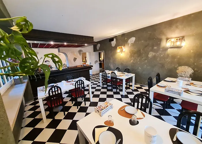 Hotel Tenesi