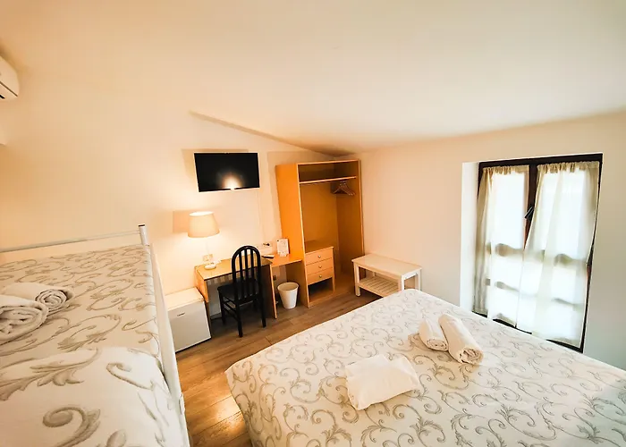 Tenesi Hotel Manerba del Garda